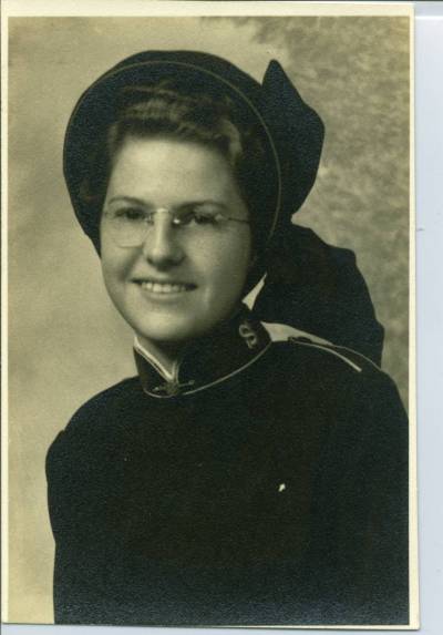 roberts_ivy_anderson.jpg roberts_ivy_anderson.jpg