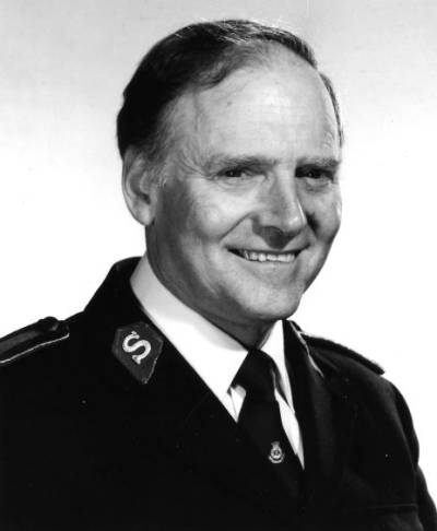 read_harry.jpg read_harry.jpg