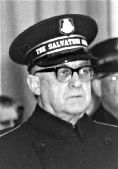 russell_leslie.jpg russell_leslie.jpg